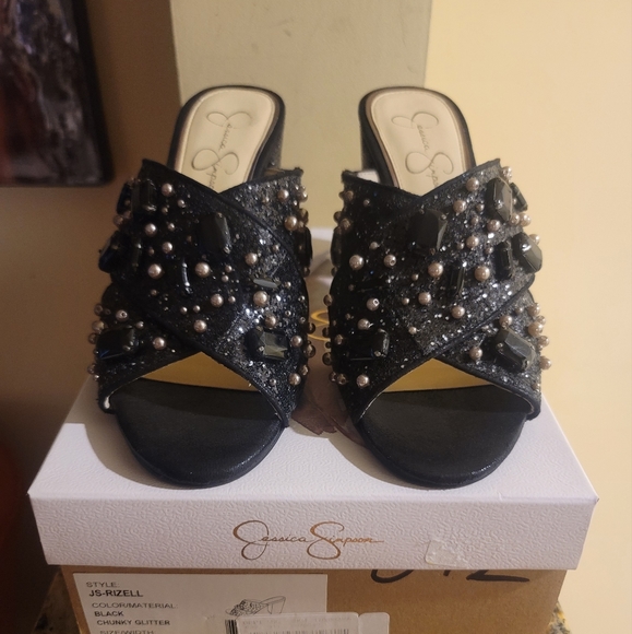 Jessica Simpson RIZELL, Black Sequin and pearl Mule Pumps - Picture 5 of 7